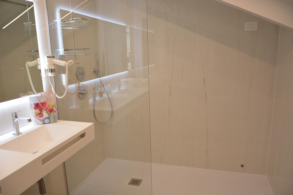 Suite spa access
