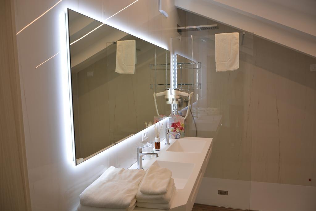 Suite spa access