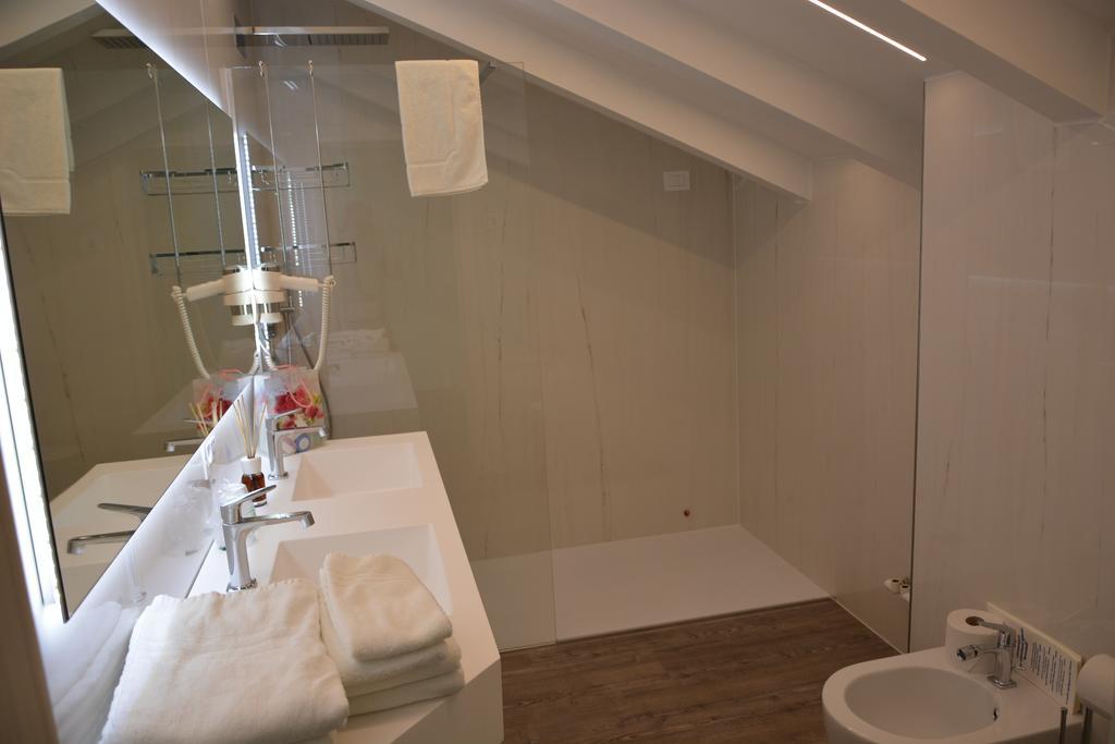 Suite spa access